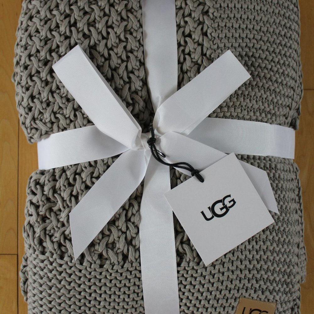 NWT UGG JUANA KNIT COMFY SWEATER WEAVE THROW‎ GRAY 50 X 70